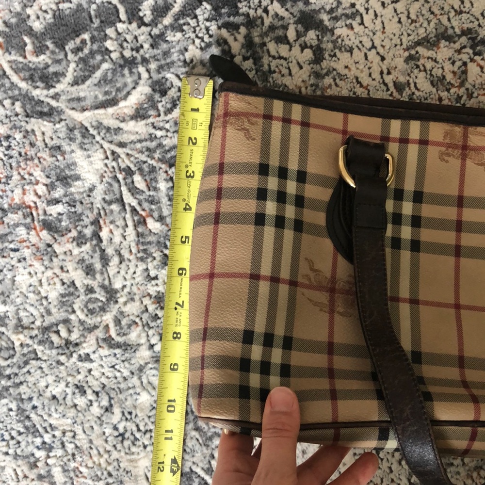 Authentic Burberry Bag - Picture 3 of 16